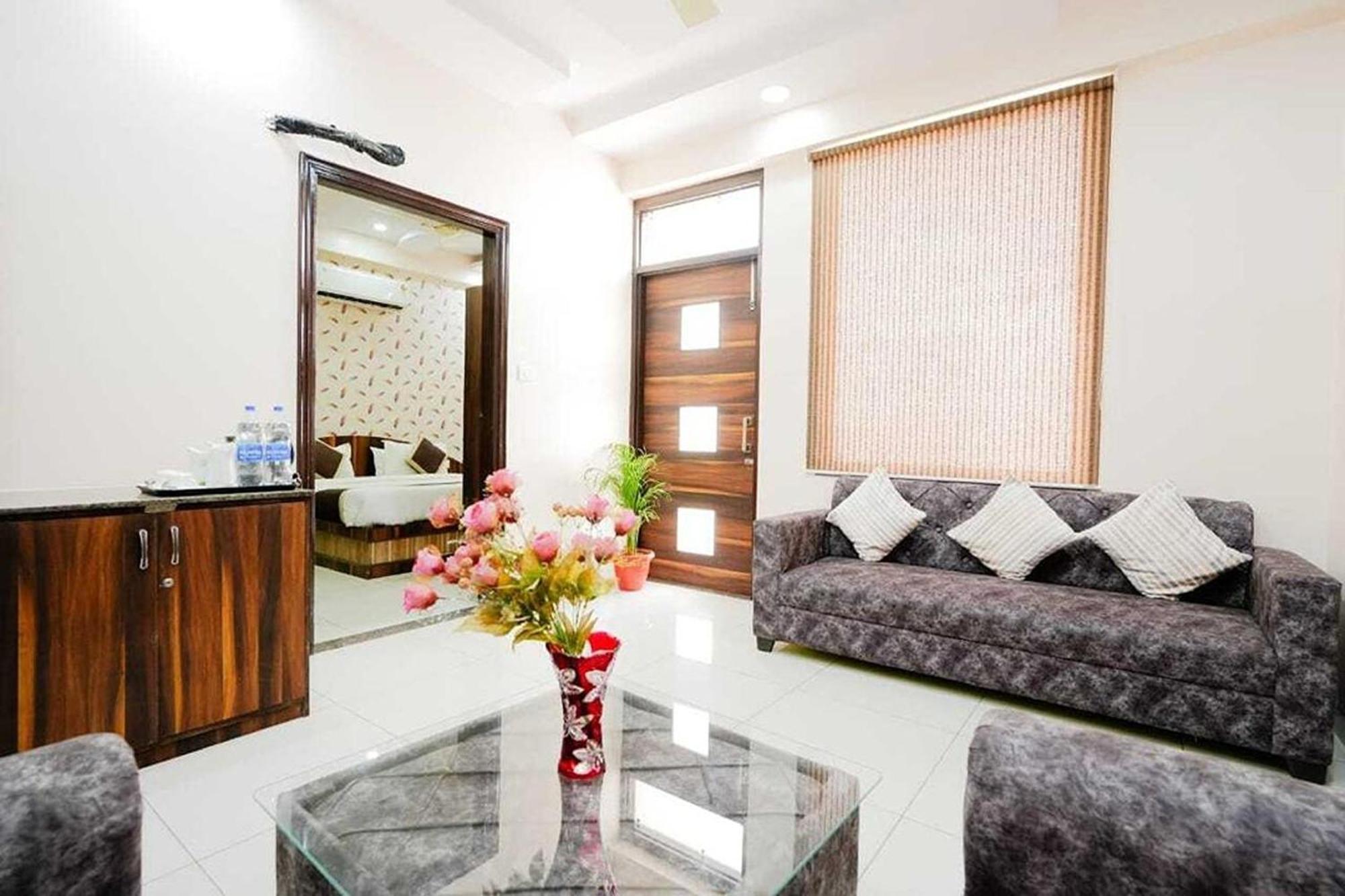 Hotel Olive Greens Near Jaipur International Airport Esterno foto