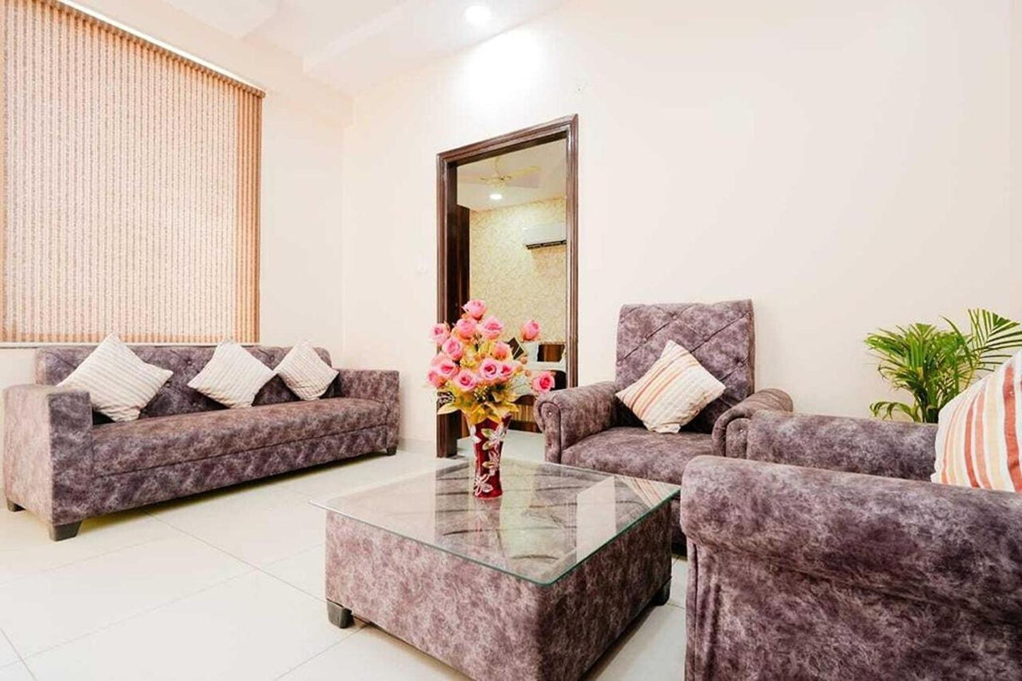 Hotel Olive Greens Near Jaipur International Airport Esterno foto