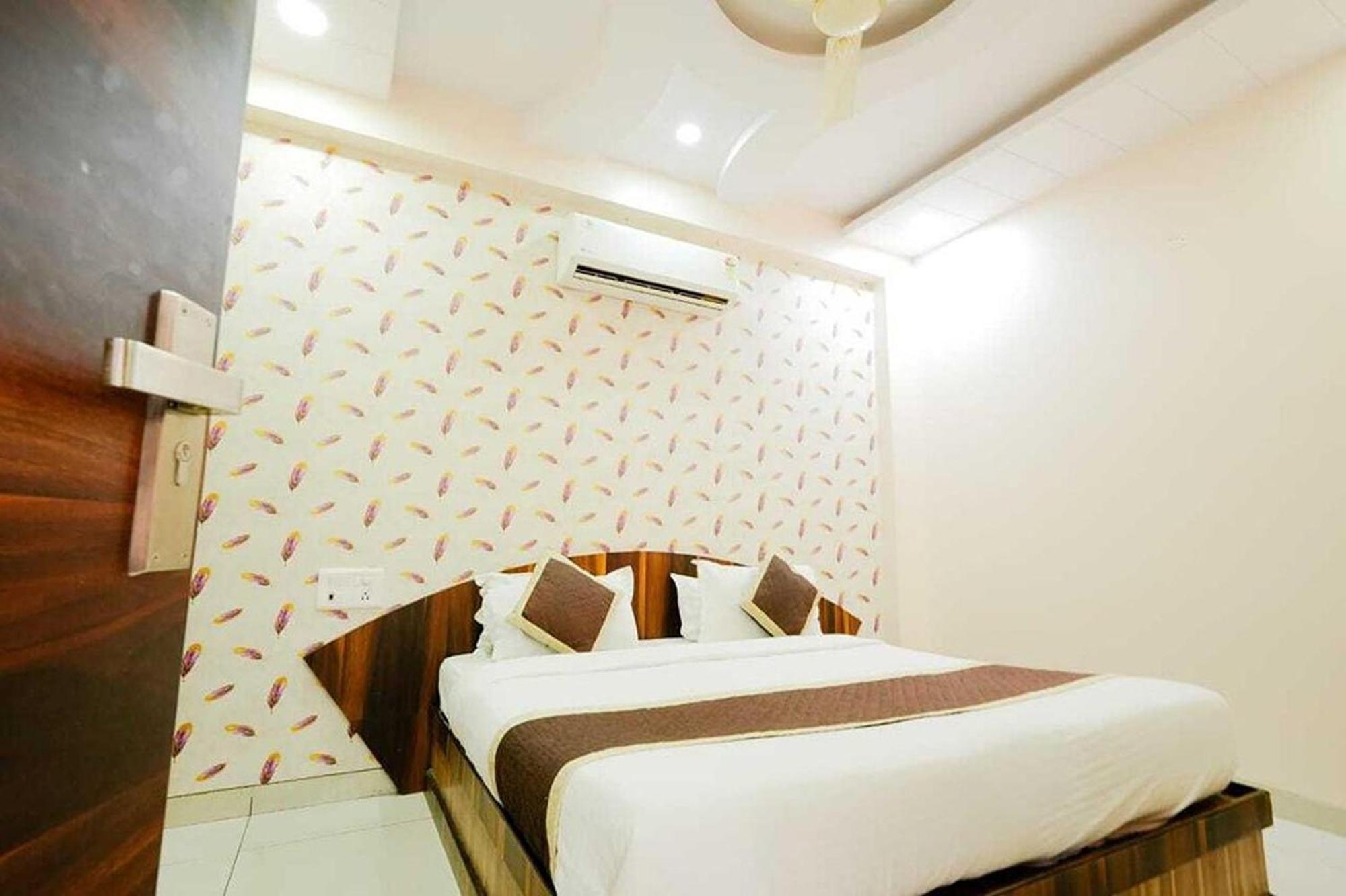 Hotel Olive Greens Near Jaipur International Airport Esterno foto