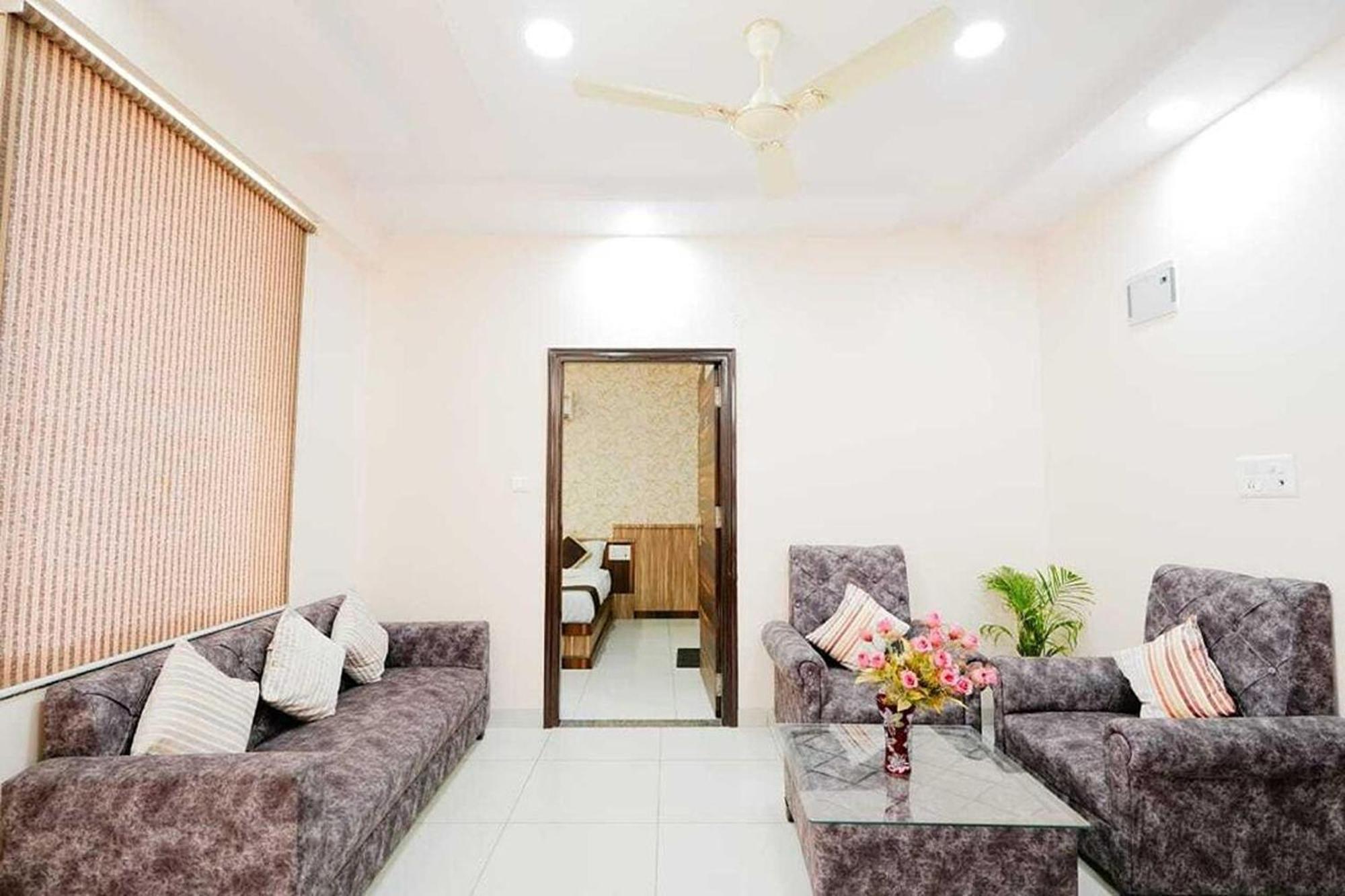 Hotel Olive Greens Near Jaipur International Airport Esterno foto